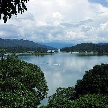 Rayyaz Inn Kuala Terengganu Exteriör bild