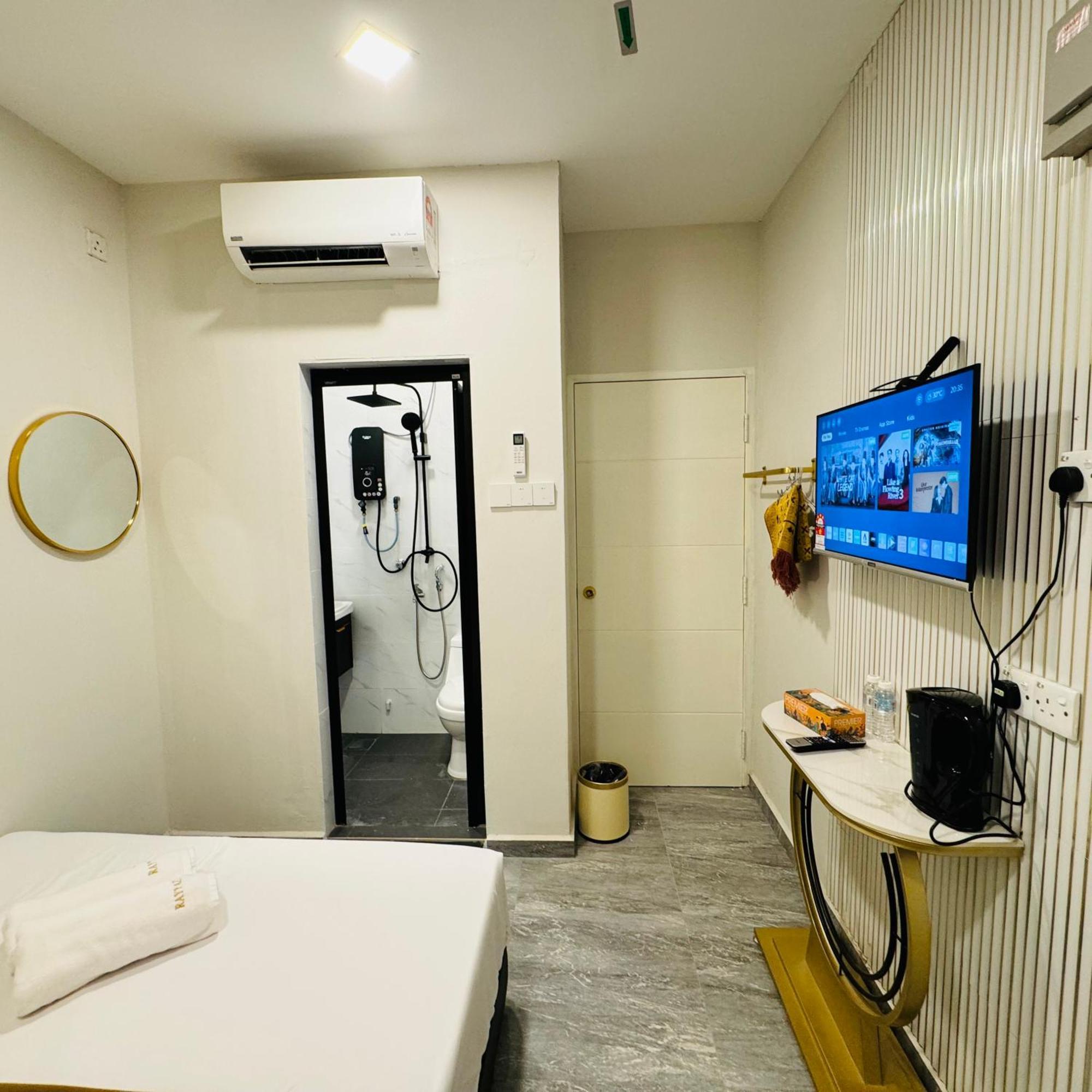Rayyaz Inn Kuala Terengganu Exteriör bild