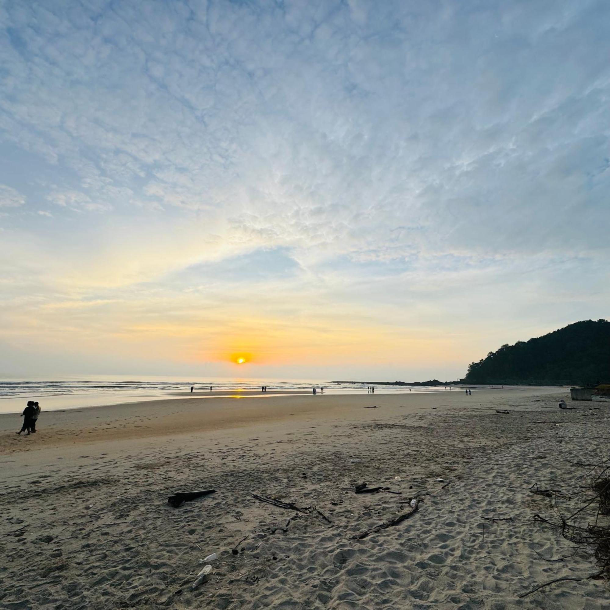 Rayyaz Inn Kuala Terengganu Exteriör bild